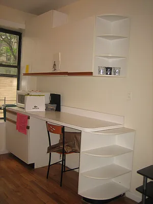 Rented by Giladi Realty | media 12