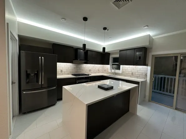 1016B Penn St #A, Reading, PA 19602