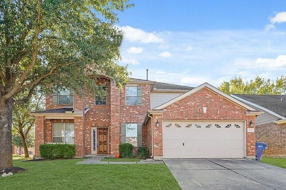 29650 Legends Green Dr - Property Image