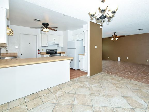 5th image of 2246 E Calle Alegre