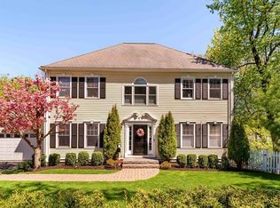 12 Pine Ridge Rd, Wellesley, MA 02481