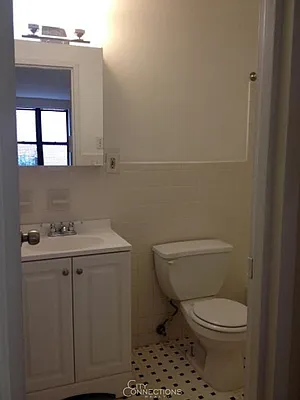 Rented by City Connections Realty | media 23