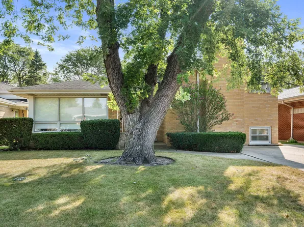 (undisclosed Address), Lincolnwood, IL 60712