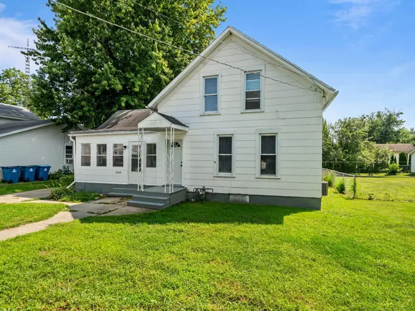 141 W Division St, Amboy, IL 61310