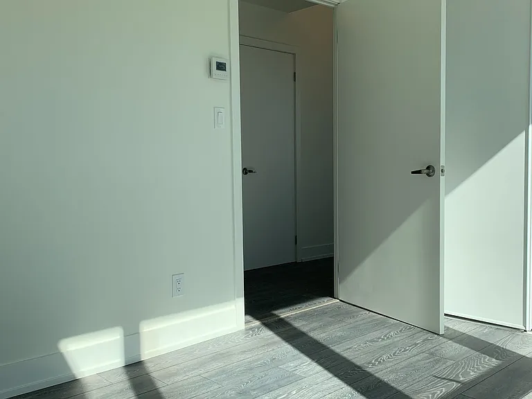 180 Fairview Mall Dr #712 — Photo 9
