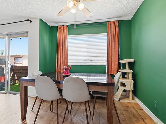3rd image of 5400 Newcastle Ave APT 45