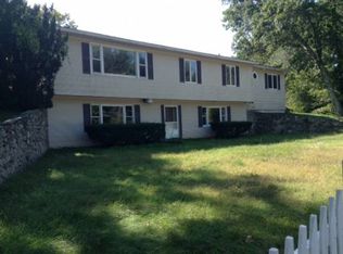 1 Fordway Rd, Raymond, NH 03077