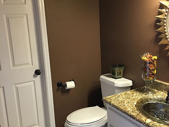 1/2 bath