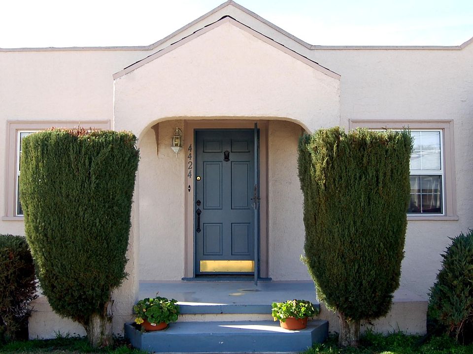 1st image of 4424 Corliss St