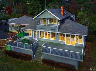 8344 NE Odd Fellows Rd, Bainbridge Island, WA 98110