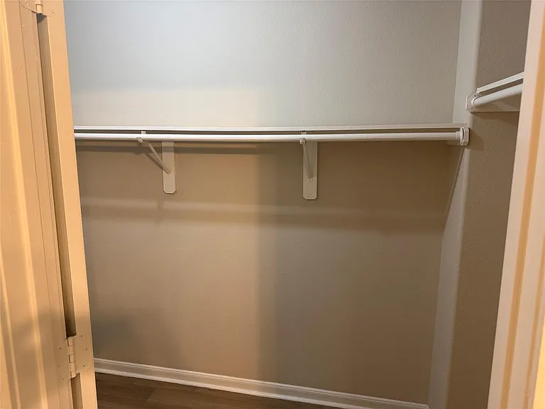 174 E Sunset Dr — Photo 23