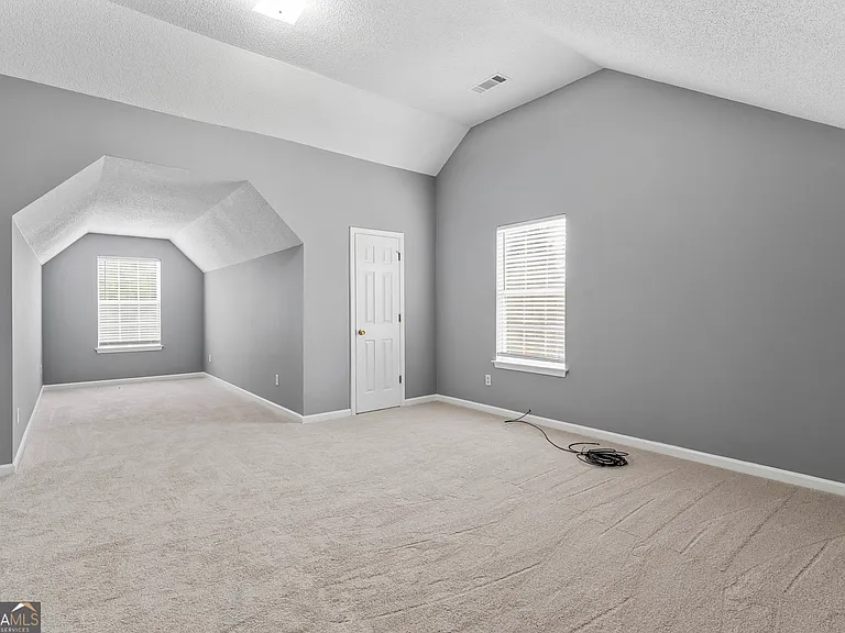 11925 Spring Lake Way — Photo 16