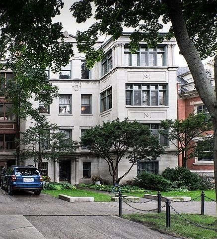 1st image of 5442 S Hyde Park Blvd APT 1
