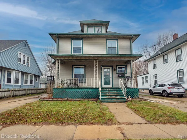 732 Bacon St, Monroe, MI 48161