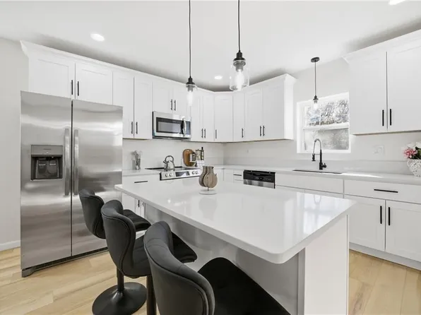 4905 Warwick Blvd, Newport News, VA 23607