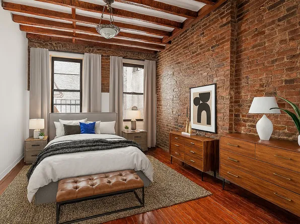 172 Delancey Street image 1 of 5
