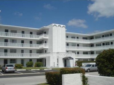 3665 NE 167th St APT 406, North Miami Beach, FL, 33160
