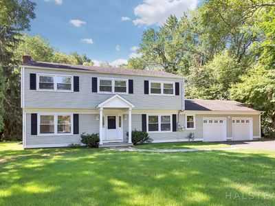 245 Skyview Dr, Stamford, CT, 06902