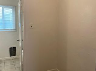 55 Ximeno Ave #C, Long Beach, CA 90803