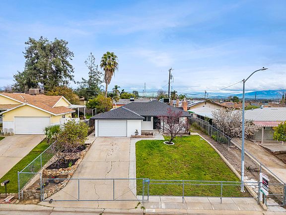 3rd image of 2317 Lynwood Street