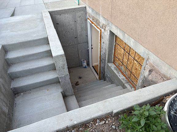 4th image of 5695 W Shady Pine Ln #B