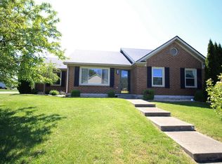 111 Hawthorne Dr, Georgetown, KY 40324