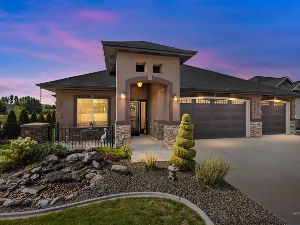 10697 W Hidden Brook Dr, Star, ID 83669