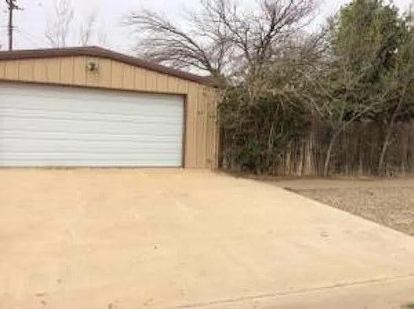 601 Starlite Dr — Photo 16