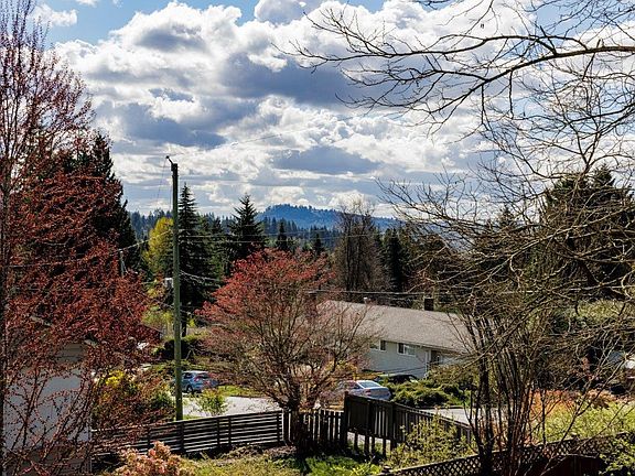4th image of 2094 Viewlynn Dr