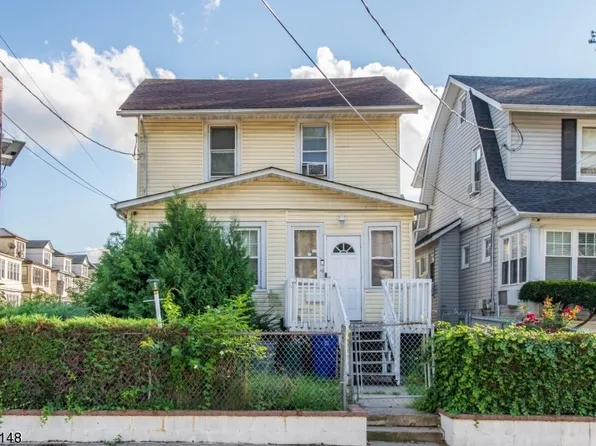 16 Vailsburg Ter, Newark City, NJ 07106