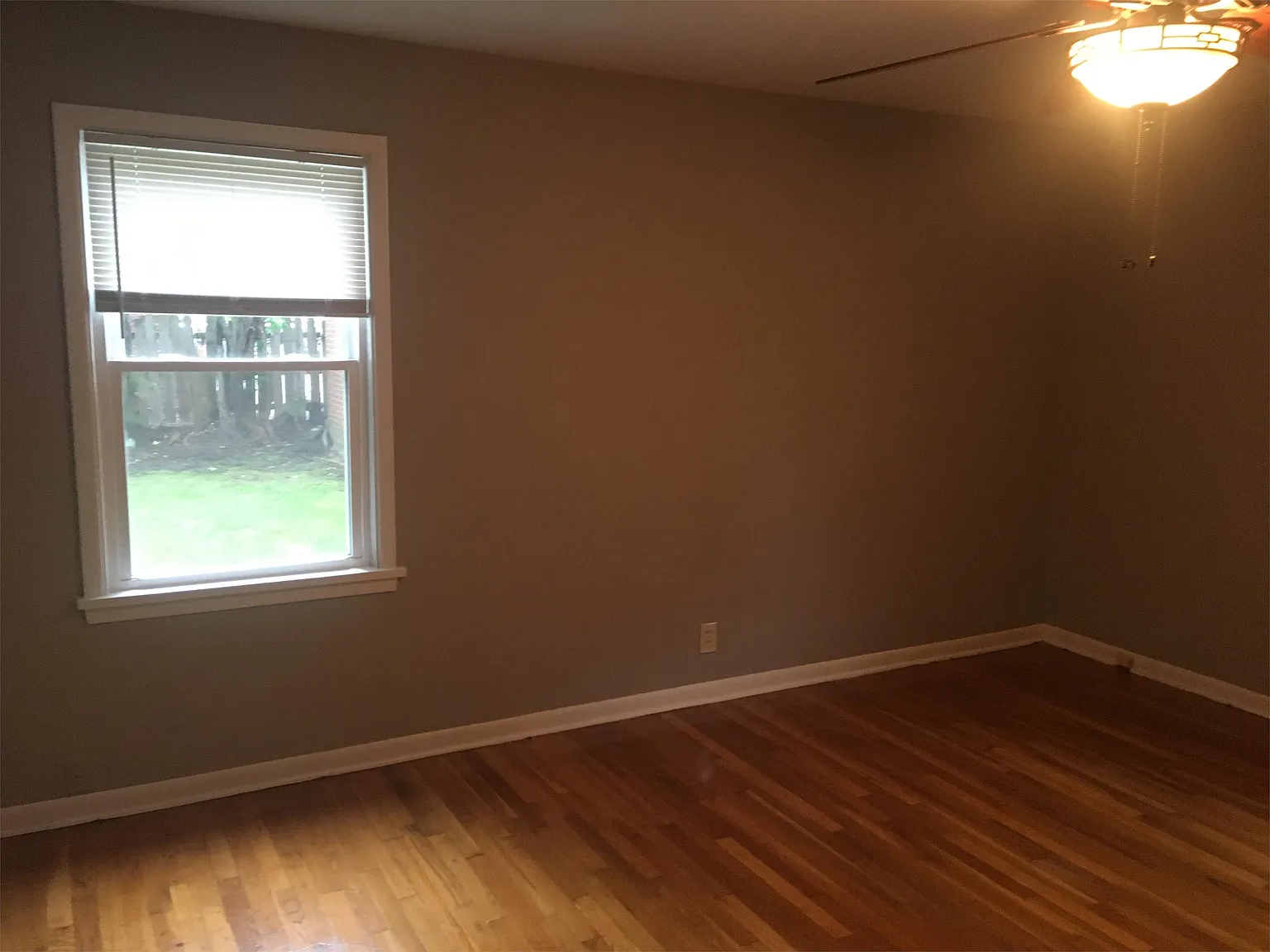 2381 warrensville - up — Photo 3