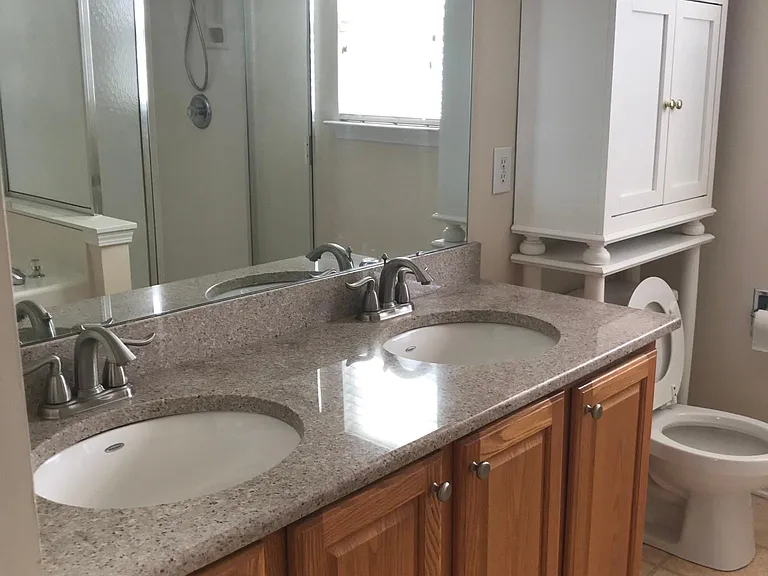 17515 Westmill Ln — Photo 17