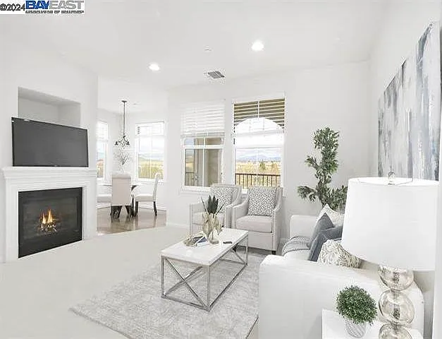 3240 Maguire Way #410 — Photo 27