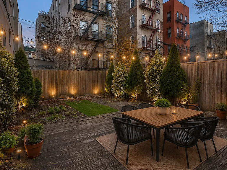 841 Dekalb Ave #1R — Photo 11
