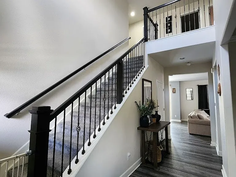7546 Sabino Ln — Photo 2