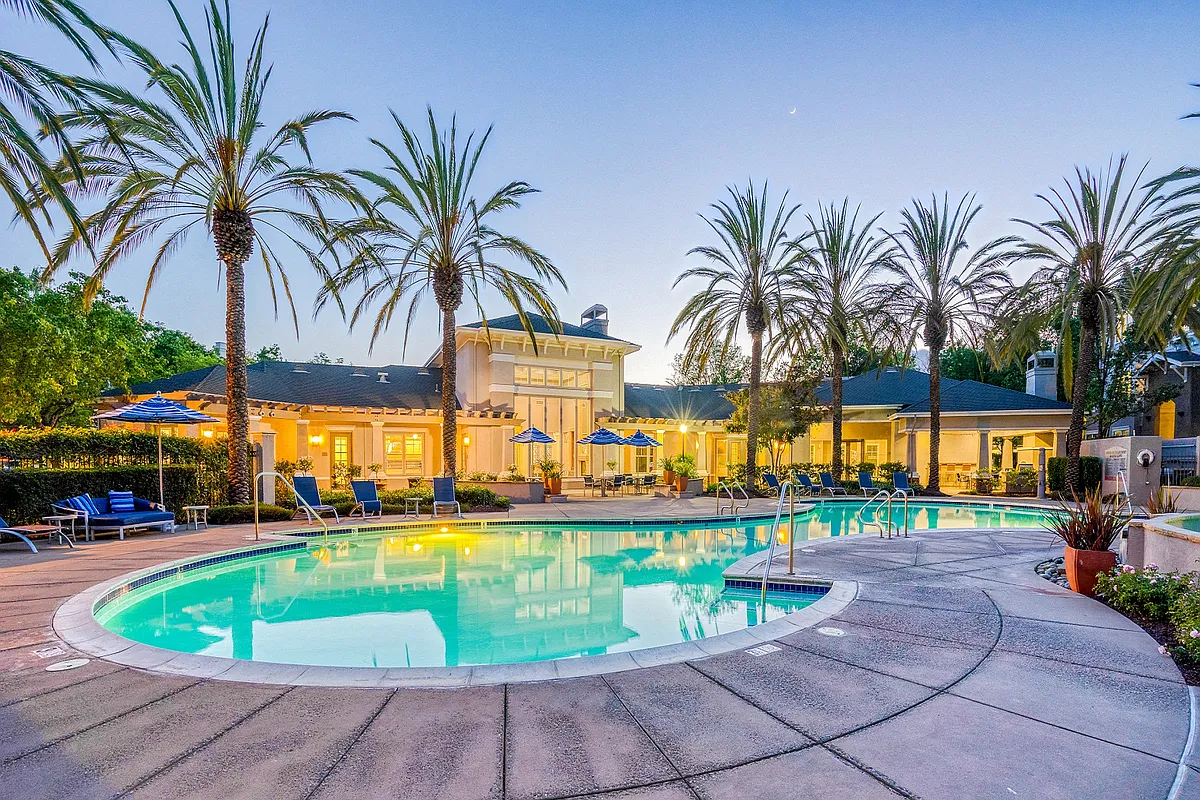 Welcome to The Estates at Park Place - The Estates at Park Place