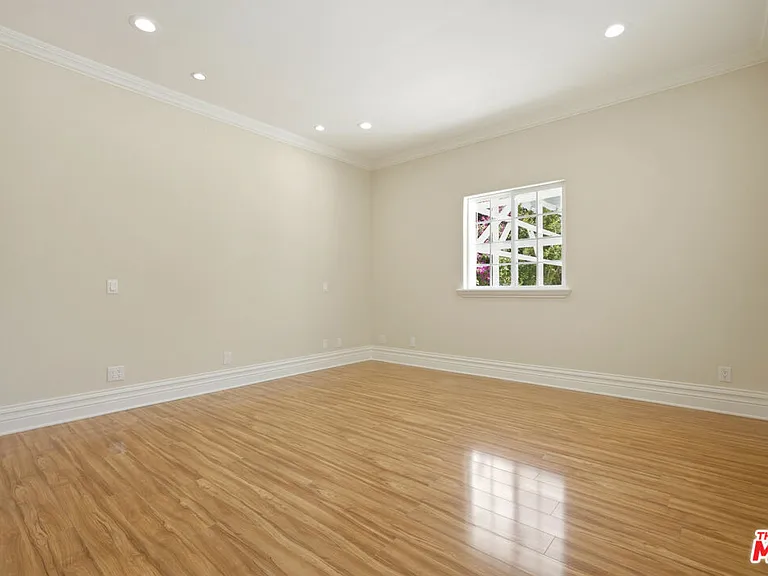 1510 Cardiff Ave — Photo 27