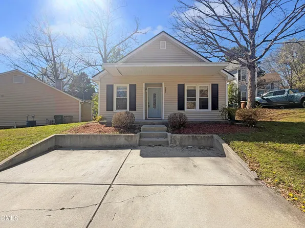 307 Wax Myrtle Ct, Cary, NC 27513