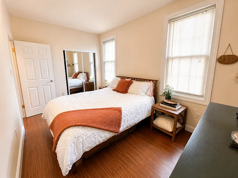 1111 Lamont St NW #203 — Photo 3