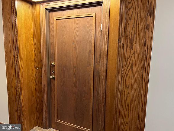 2nd image of 4550 N Park Ave APT 512