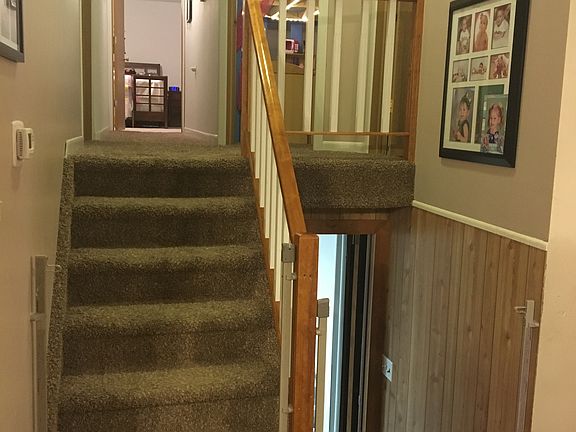 5th image of 2662 E Hanover Dr