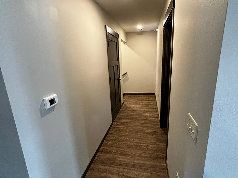 676 Bartlett Crossing II — Photo 3