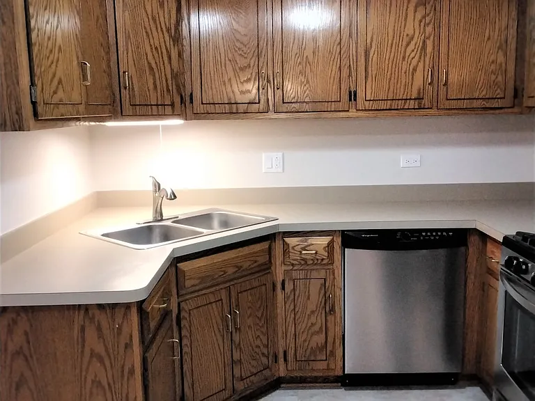 9303 Whitehall Ln #9303 — Photo 19