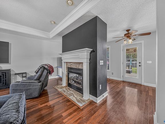 2nd image of 106 Stadia Cir
