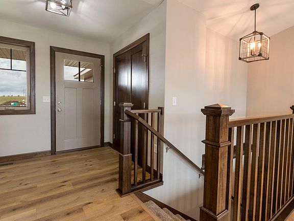 4th image of 4825 Chainview Dr NW