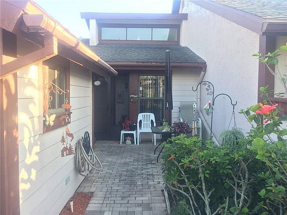 2nd image of 1446 SE Colchester Cir