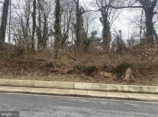 422 Nova Ave, Capitol Heights, MD 20743