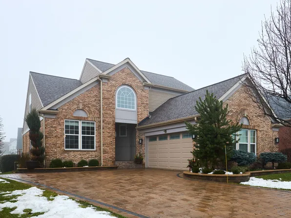 9345 Kilrea Dr, Orland Park, IL 60462