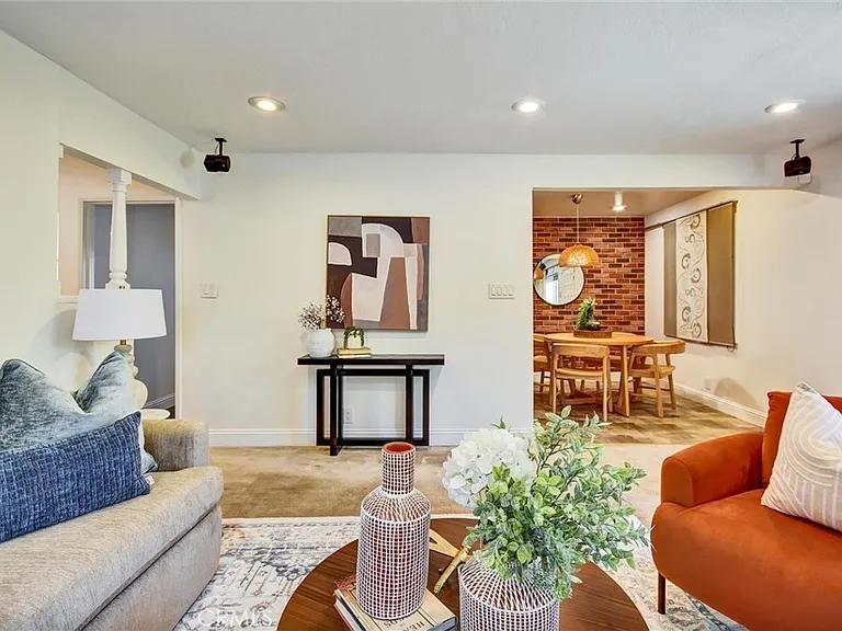 1786 Armand Dr — Photo 9