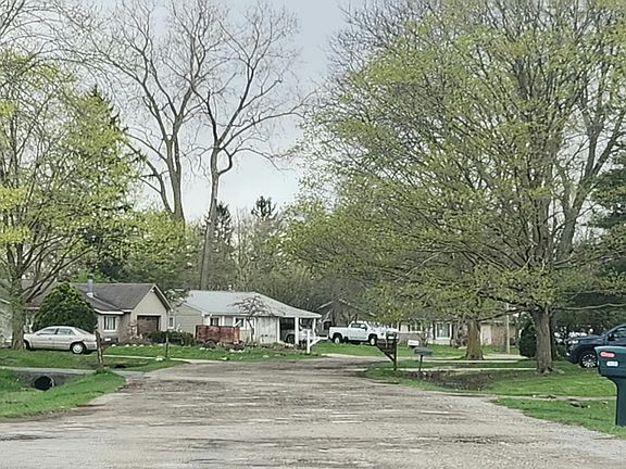 4th image of 1763 Henbert Rd